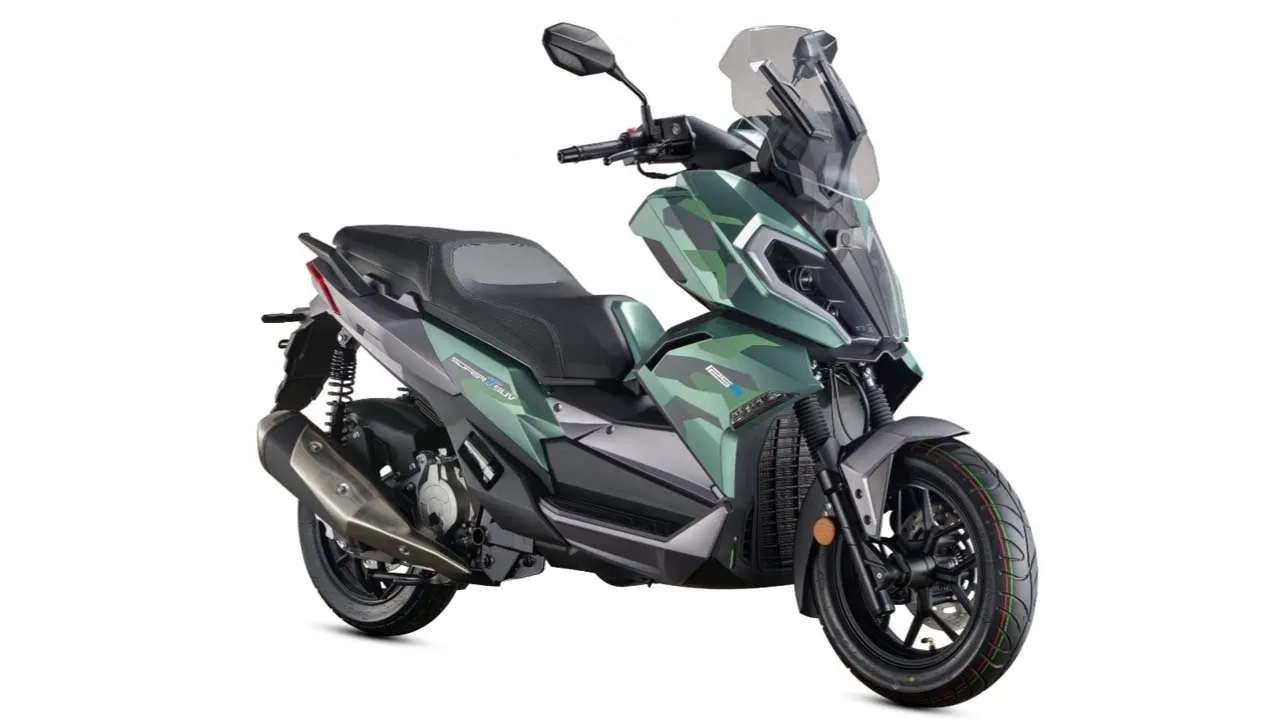 Hero Xoom 160 Adventure Maxi Scooter Reveiled